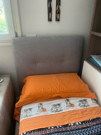 2 letti singoli con contenitore
