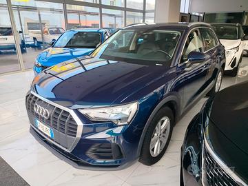 Audi Q3 35 TDI S tronic Business