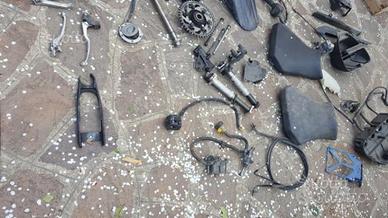 Yamaha r1 98-02 ricambi