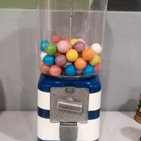 Distributore caramelle chewing lire vintage 