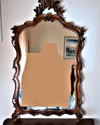 Antico specchio con cornice in legno (noce?)massel