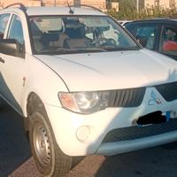 Mitsubishi Seleziona Pick up L 200 4x4 N1 gancio t