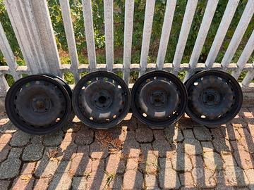 Cerchi da 15” per Fiat