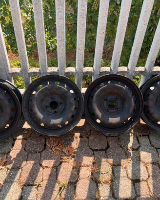 Cerchi da 15” per Fiat