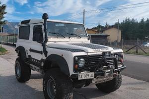 LAND ROVER DEFENDER 90 OMOLOGATO OFF ROAD