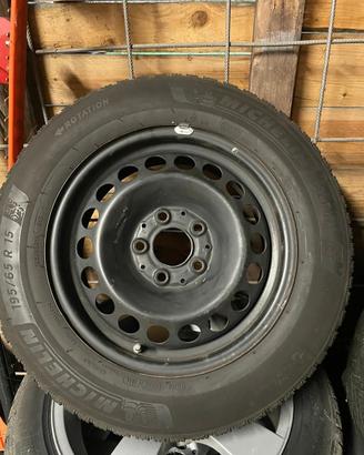 Cerchi in ferro originali Mercedes