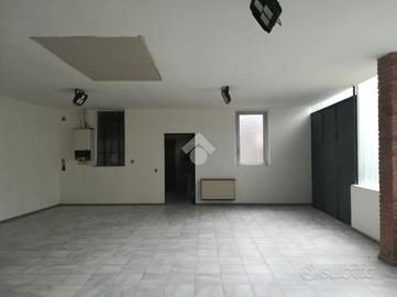 LABORATORIO A PARABIAGO