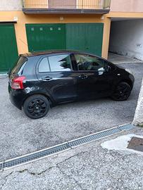 Toyota Yaris Appena 98000km