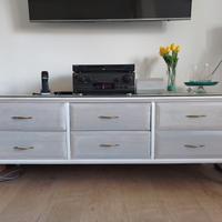 Mobile TV finitura bianco shabby – stile elegante 