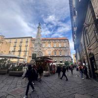MONOLOCALE A NAPOLI