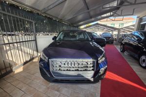 Audi Q2 35 TDI quattro S tronic Identity Black