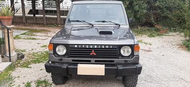 mitsubishi pajero ricambi 