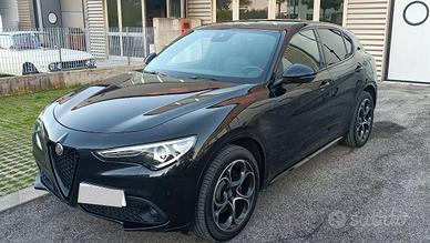 Alfa Stelvio 2.2 TD 210 CV AT8 Q4 Veloce