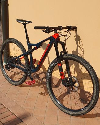 Bici MTB Orbea OIZ M20 TR taglia M