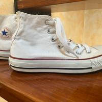All Star Converse alte bianche e nere