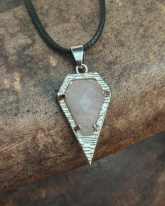 Ciondolo punta quarzo Rosa piccolo