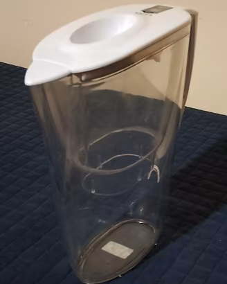 Caraffa filtrante   prezzo: 3 €   marca: Laica