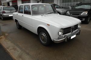 Alfa Romeo Giulia 1300 Ti