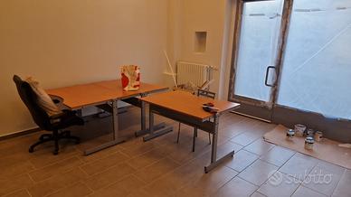 Tavolo studio studio