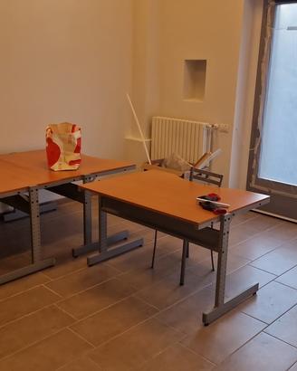 Tavolo studio studio