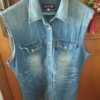 Gilet jeans linea sagomata