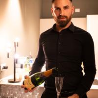 Barman Bartender