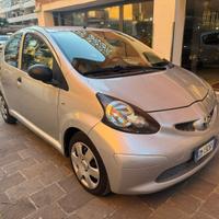TOYOTA Aygo 1.0 12V VVT-i 5P