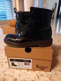 Anfibi bambina hot sale dr martens