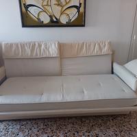 divano con 2 letti singoli