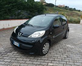 Peugeot 107 1.0 68CV 5p. Sweet Years