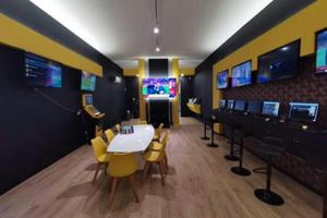 Centro scommesse - vendita o gestione - arredato