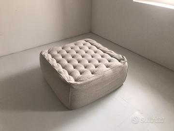 Pouff quadrato design