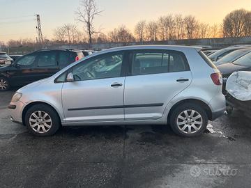 Golf Plus per ricambi