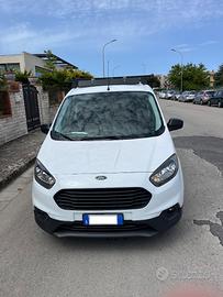 Furgone Ford Transit Courier