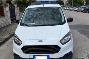 Furgone Ford Transit Courier