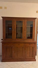Ampia credenza in legno massello vetrina + ante