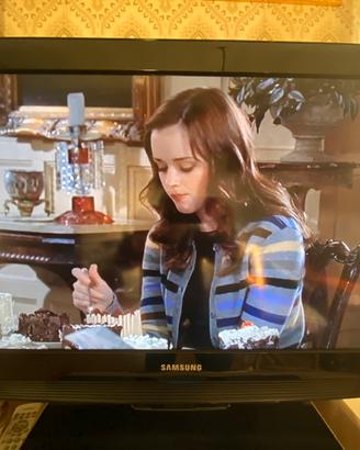Tv samsung hd le33b350