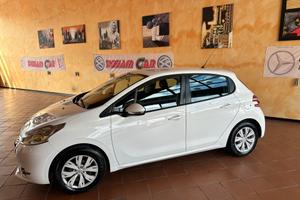 Peugeot 208 1.4 HDi 68 CV 5 porte