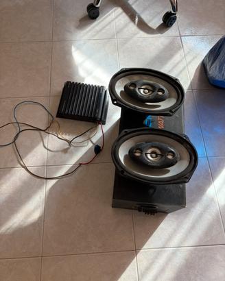 Subwoofer auto attivo ed amplificatore + 2 casse
