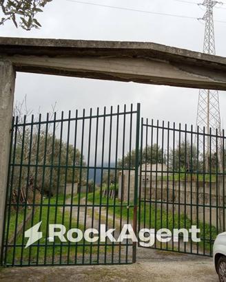 Casa indipendente di 160 m² con 3 locali a Mammola