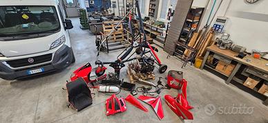 Particolari per Deltaplano a Motore