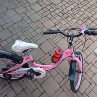 Bicicletta bimba tra i 6/8 anni