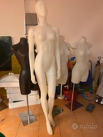 3 Manichini busto torso donna + 1 corpo intero