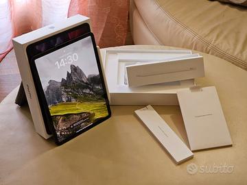 iPad Pro 11" (2020) 256GB Wi-Fi + 5g con accessori