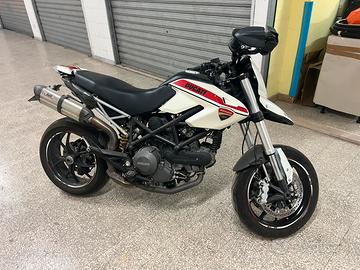 Ducati Hypermotard 796