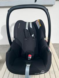 Seggiolino Ovetto Maxi-Cosi + isofix + riduttore