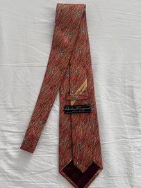 Cravatta Salvatore Ferragamo 100% seta