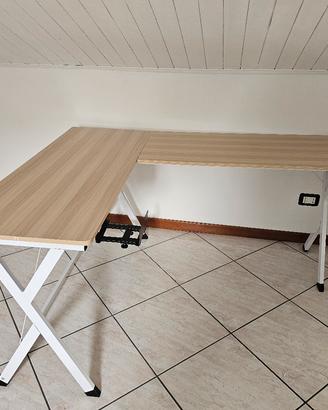 Scrivania ad L per gaming o smart working