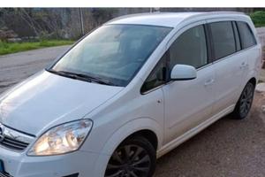 Opel Zafira b turbo