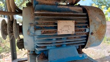 Motore elettrico monofase